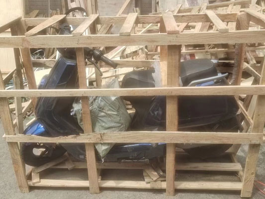 通道托运电瓶车